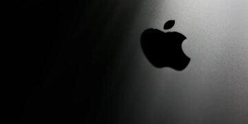 Fortune Tech: Apple’s Chromebook killer, Amazon vs. Perplexity, Getty Images v. Stability AI