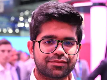 Perplexity CEO Says AI Tools Cut Development Time From Days to Hours