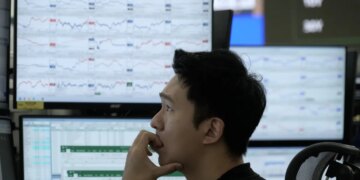 Nvidia, AI selloff drives world shares lower, with Europe and Asia tumbling