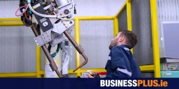 EY Global announces new physical AI Platform and EY.ai Lab