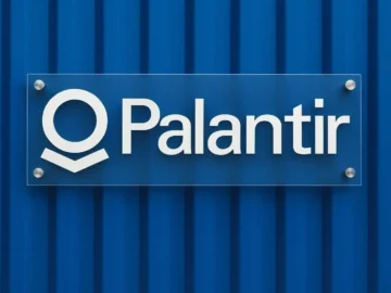 Palantir (PLTR) Stock News Today: ShipOS Navy Deal, Nvidia AI Partnership, Analyst Targets—and What to Watch Before Monday’s Open