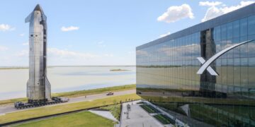 SpaceX Considering Massive Merger With Musk's Tesla or xAI