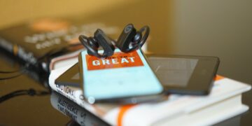 Best AI Tool to Turn Your Book Into an Audiobook