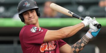 Marlins top draft pick Aiva Arquette undergoes core muscle surgery - Fish on the Farm