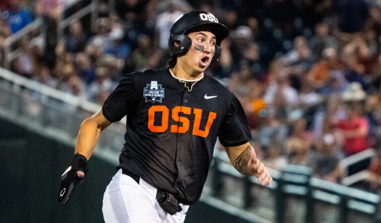 Перспективный игрок Marlins Aiva Arquette временно выбыл после операции